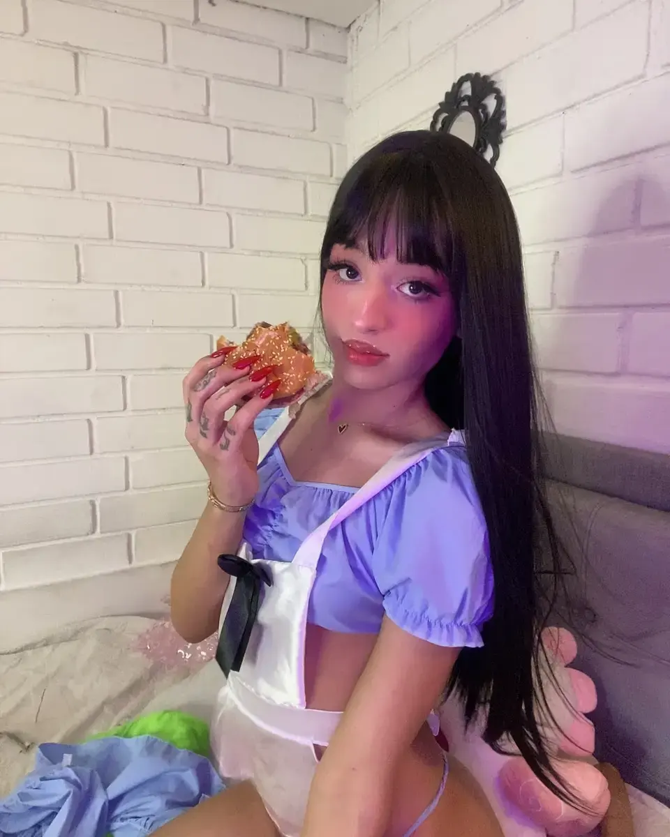 Mia profile photo